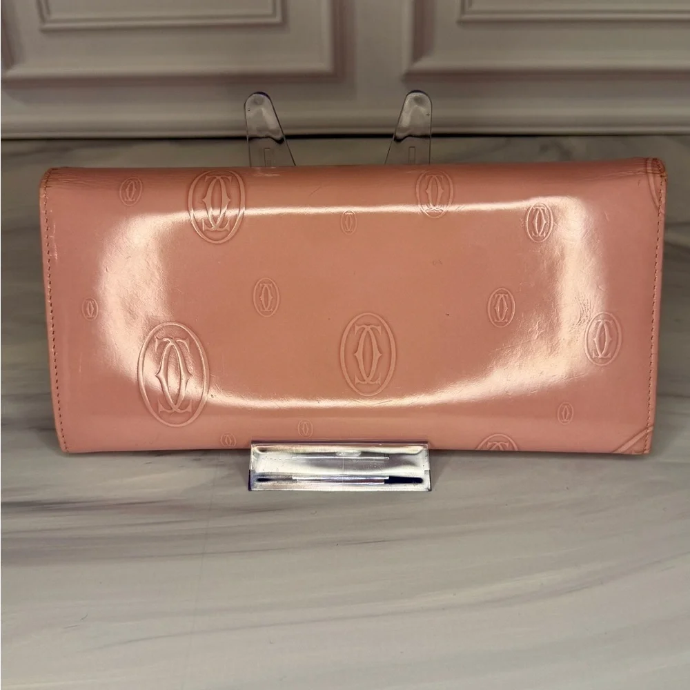 Cartier description soft